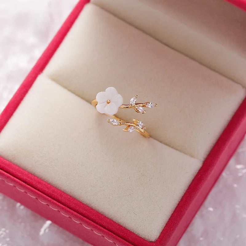 Sparkling Butterfly Rings