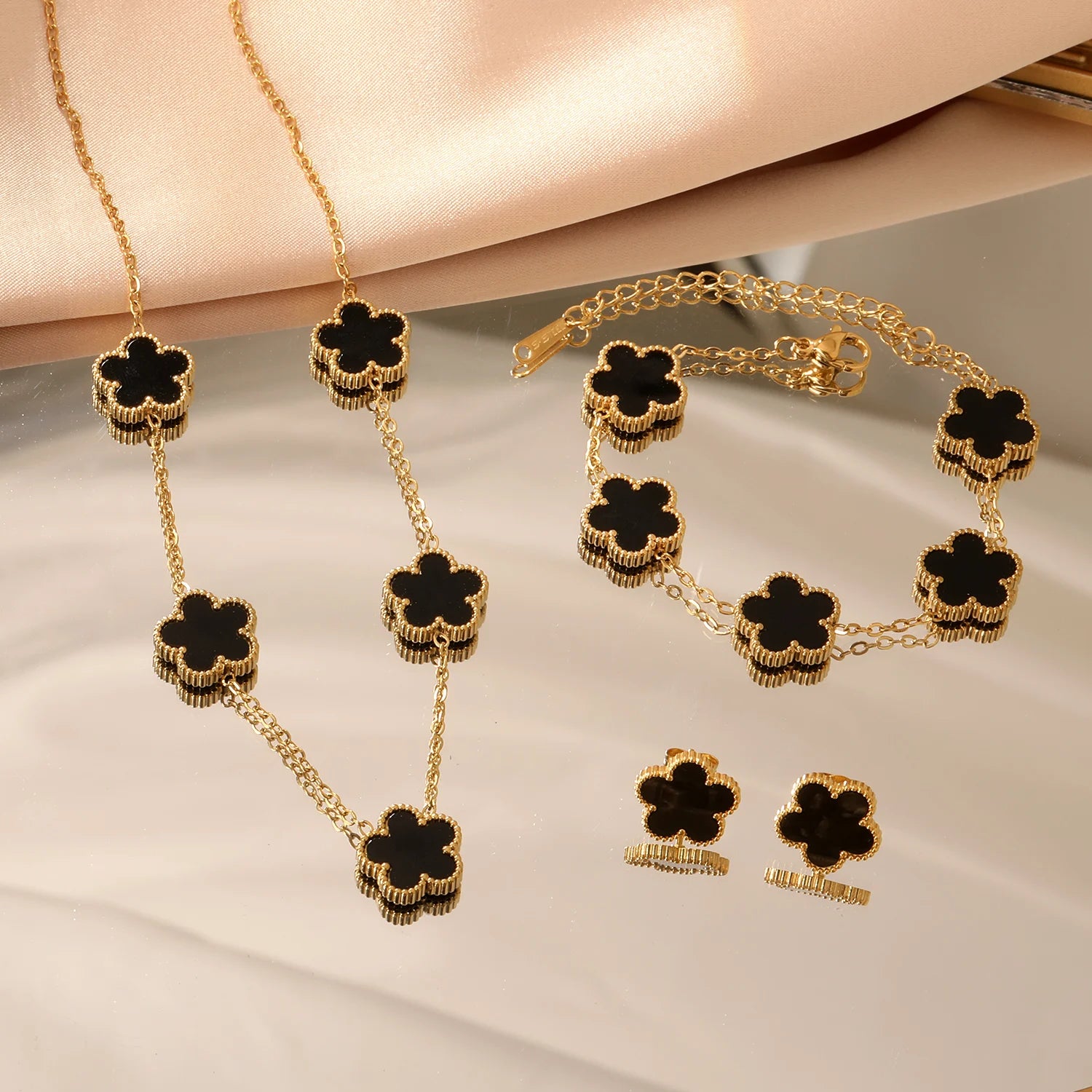 Chic Flower Jewelry Set